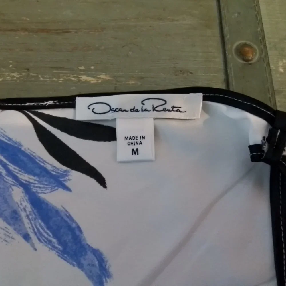 Oscar de la Renta Satin Nightgown Tropical Floral Full Maxi Length Size M - Picture 4 of 4